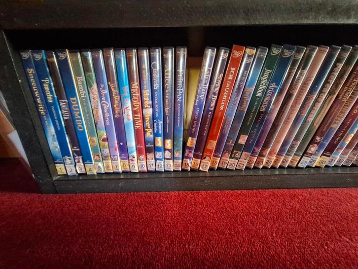 Disney classics dvd's reeks 1 tot 63, Cd's en Dvd's, Dvd's | Tekenfilms en Animatie, Zo goed als nieuw, Overige soorten, Tekenfilm