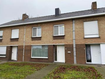 Woning te huur in Izegem, 3 slpks disponible aux enchères