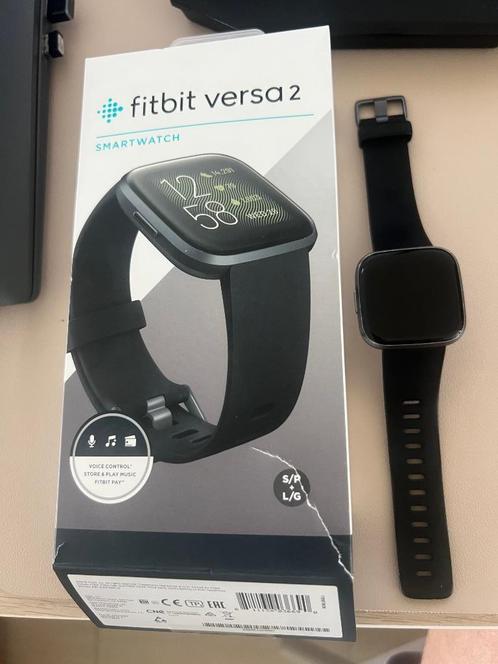 Fitbit versa 2, Handtassen en Accessoires, Smartwatches, Zo goed als nieuw, Zwart, Afstand, Calorieverbanding, Conditie, GPS, Hartslag