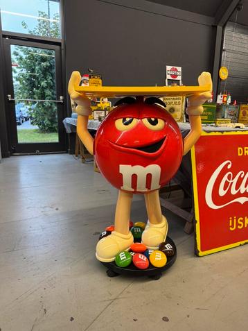 Grote M&M reclame pop / beeld beschikbaar voor biedingen