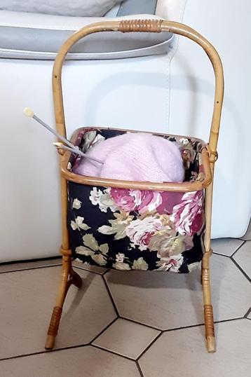 Vintage Rotan / Bamboe brei//naai/hobby mandje beschikbaar voor biedingen