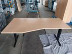 Mooie bureaus, Ophalen, Bureau