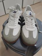 Adidas Samba, Sport en Fitness, Ophalen of Verzenden, Zo goed als nieuw, Schoenen