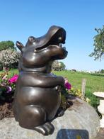 Hippopotame assis en bronze pouvant faire jet d'eau, Enlèvement ou Envoi, Bronze