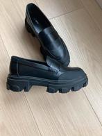 Mocassins noirs très mode , neufs, 38, Vêtements | Hommes, Chaussures, Comme neuf