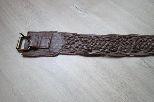 riem donkerbruin geweven met smaller uiteinde, Vêtements | Femmes, Ceintures, Ceinture, 90 à 100 cm, 5 cm ou plus, Brun, Enlèvement ou Envoi