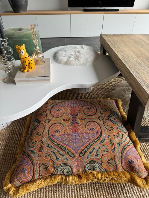 sierkussens aan verschillende prijzen tussen 5€ en 30€, Huis en Inrichting, Woonaccessoires | Kussens, Ophalen of Verzenden