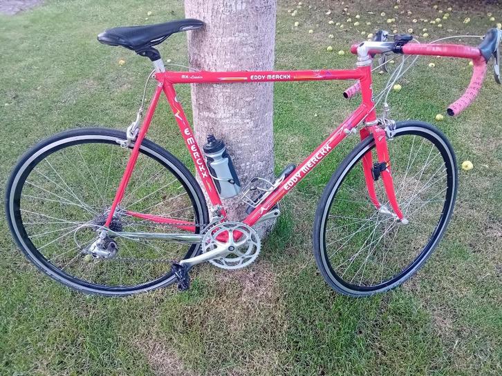 Vélo de course rétro Eddy Merckx MX Leader, Vélos & Vélomoteurs, Vélos | Hommes | Vélos de sport & Vélo de randonnée, Utilisé