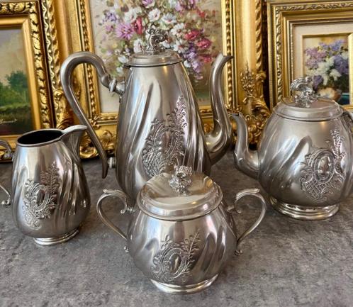 Verzilverd thee- en koffieservies, GERHARDI & CO, Antiek en Kunst, Antiek | Servies compleet, Ophalen