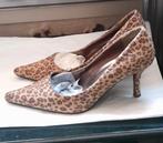 Prachtige Pumps 40., Kleding | Dames, Schoenen, Pumps, Bruin, Ophalen of Verzenden, Gedragen