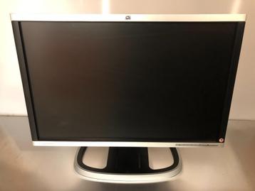 Moniteur HP LA2405WG 24".