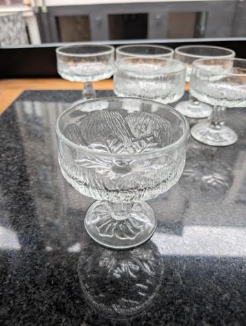 6x sierglas op voet bloem 10.5cm diameter 11.5cm hoog, Enlèvement
