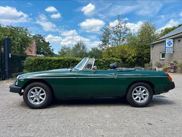 MGB Roadster British Racing Green beschikbaar voor biedingen