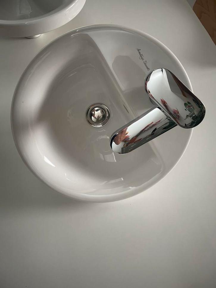 Wastafel met hansgrohe kraan, wit, rond, 38 cm, Doe-het-zelf en Bouw, Sanitair, Zo goed als nieuw, Kraan, Ophalen