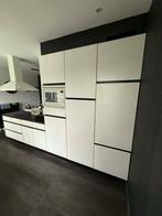 Cuisine ALNO en très bon état ! Avec ou sans appareils, Enlèvement, Comme neuf, Blanc, Avec îlot