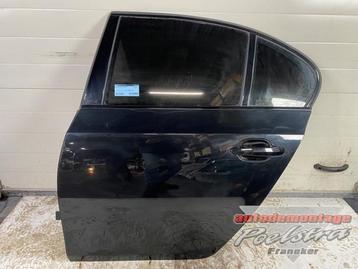 Portier 4Deurs links-achter van een BMW 5-Serie (475) beschikbaar voor biedingen