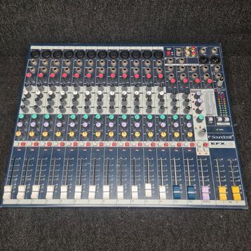 SOUNDCRAFT EFX12  mixer / mengpaneel met effecten    beschikbaar voor biedingen