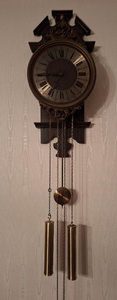 Belle horloge murale Zaanse, bois de chêne, fonctionnelle, Antiquités & Art, Antiquités | Horloges, Enlèvement