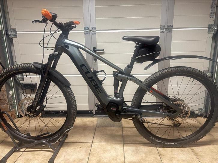 VTT ELECTRIQUE CUBE STEREO 120 PRO, Vélos & Vélomoteurs, Vélos | Hommes | Vélos de sport & Vélo de randonnée, Comme neuf, Autres marques