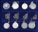 Belgische Zilvermunten in medaillon met ketting, Postzegels en Munten, Munten | België, Ophalen, Zilver