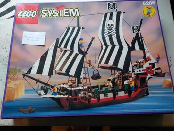 Lego 6286 Piratenboot 100% compleet met doos en instructiebo beschikbaar voor biedingen