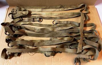 WO2 - Straps voor de Britse Lightweight Assault Gas Mask Bag beschikbaar voor biedingen