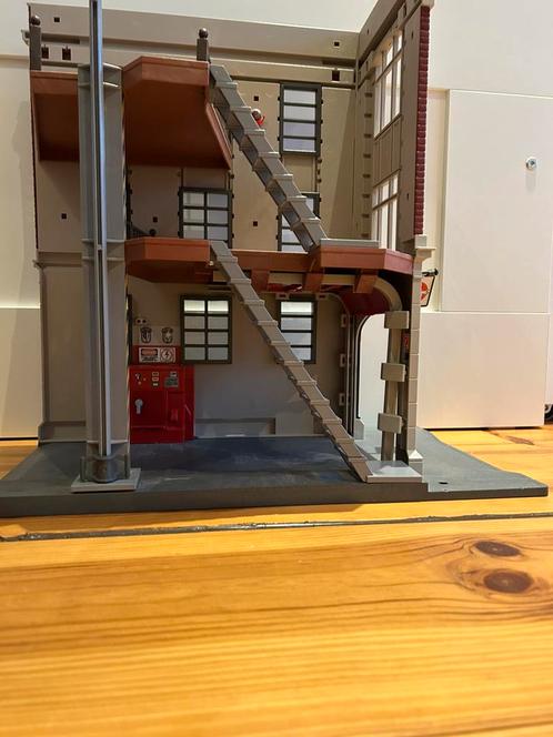 Playmobil Ghostbusters brandweerkazerne 9219, Kinderen en Baby's, Speelgoed | Playmobil, Zo goed als nieuw, Ophalen of Verzenden