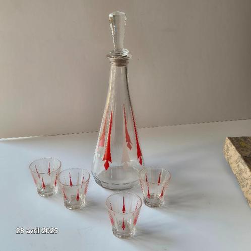 Prachtig likeurservies uit de jaren 50, karaf à boucho, Antiek en Kunst, Antiek | Glaswerk en Kristal, Verzenden