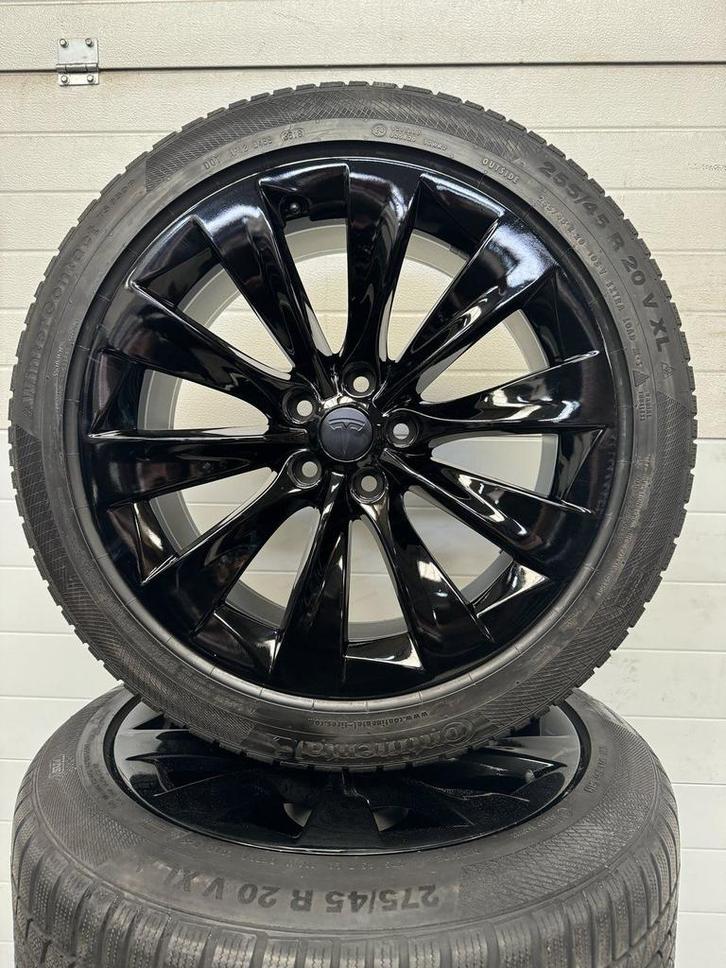 DEMO SET 20’’ TESLA MODEL X VELGEN WINTERBANDEN TURBINE BLAC, Auto-onderdelen, Banden en Velgen, Banden en Velgen, 20 inch, 245 mm