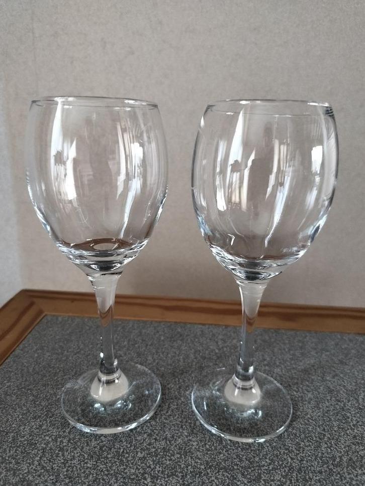 Wijnglazen, Verzamelen, Wijnen, Zo goed als nieuw, Ophalen