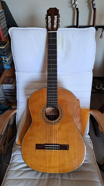 ARIA AC8 gitaar - 1970, Muziek en Instrumenten, Snaarinstrumenten | Gitaren | Bas, Ophalen of Verzenden, Gebruikt, Akoestisch
