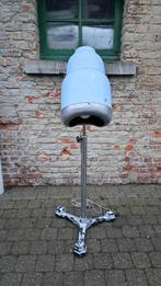 Lampadaire industriel, Enlèvement