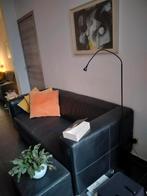 klippan lederen zetel met voetenbankje, Huis en Inrichting, Lampen | Vloerlampen, Ophalen, Gebruikt