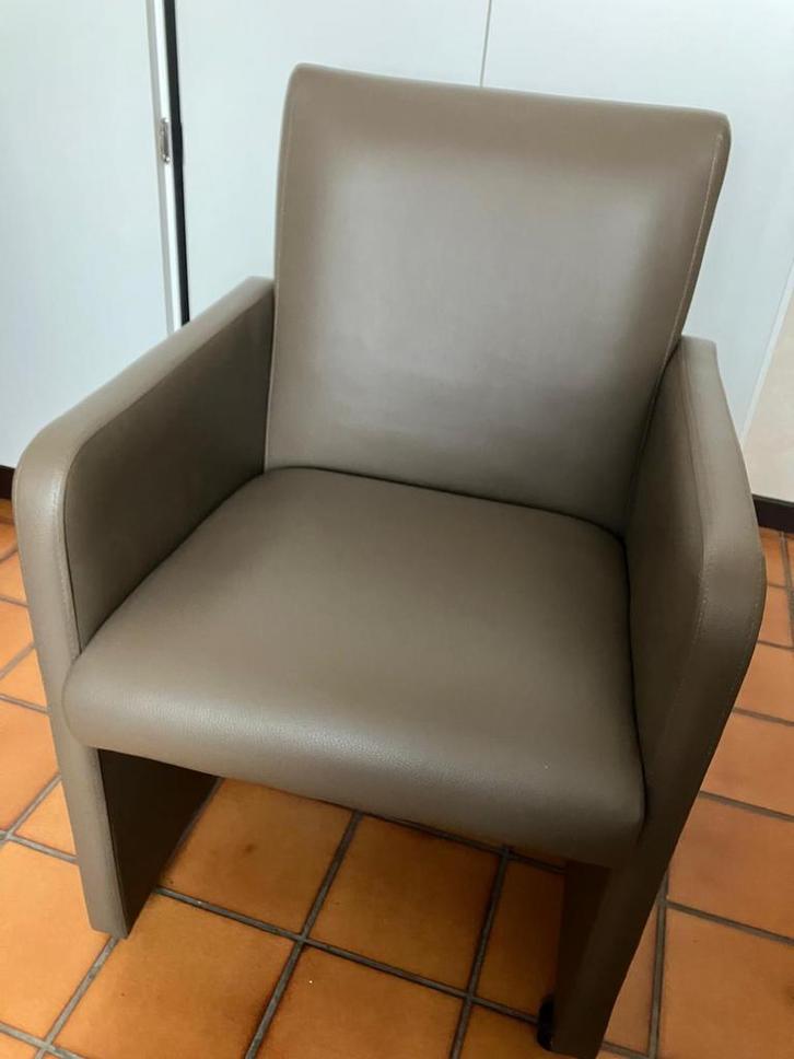 Stoel, Maison & Meubles, Chaises, Comme neuf, Gris, Enlèvement