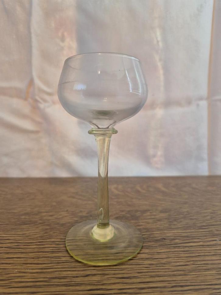 Set van 9 uraniumglazen – uralineglas – vintage, Verzamelen, Glas en Drinkglazen, Zo goed als nieuw, Overige typen, Ophalen