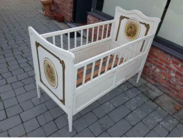Brocant kinderbed babypark beschikbaar voor biedingen