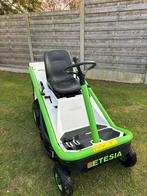 Zitmaaier etesia, Tuin en Terras, Zitmaaiers, Ophalen