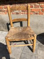 Antieke rieten stoeltje - decoratie, Ophalen