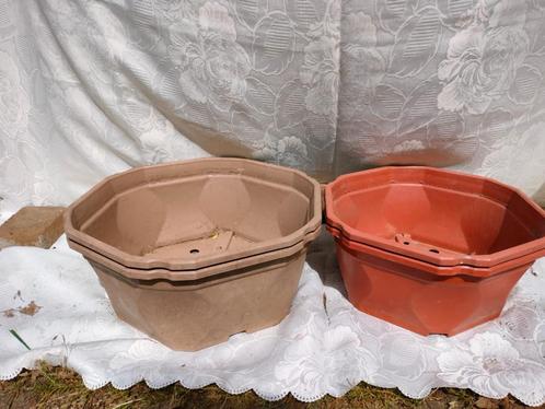 Grote hoekige plantenschotels doormeter 25 cm, Tuin en Terras, Bloembakken en Plantenbakken, Zo goed als nieuw, Kunststof, Binnen