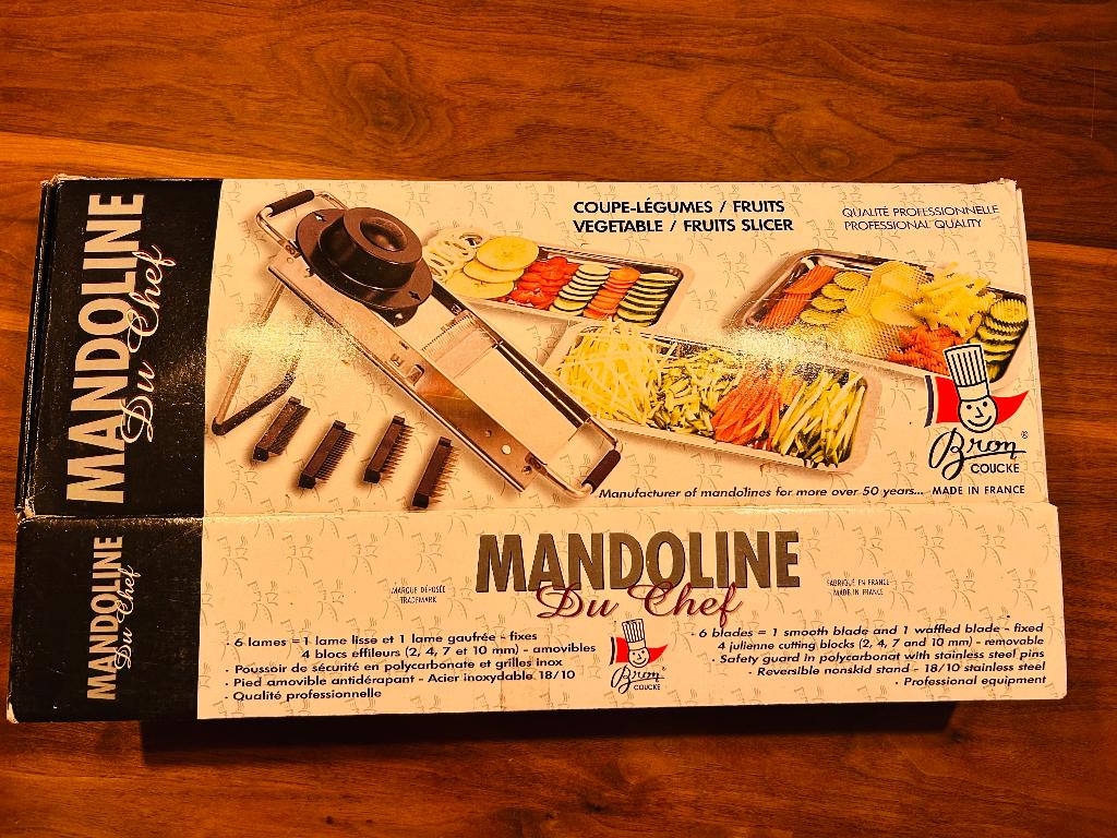 Mandoline Du Chef Bron-Coucke - Parfaite état !, Maison & Meubles, Cuisine | Ustensiles de cuisine, Comme neuf, Enlèvement