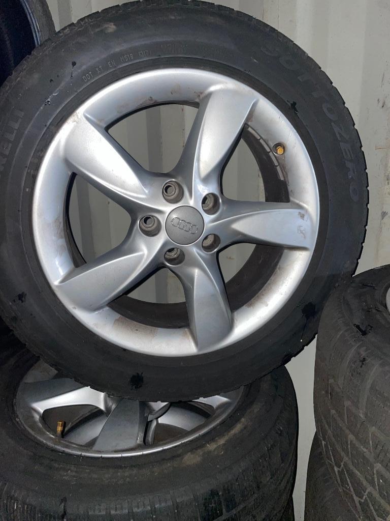 Kit hiver Audi 17“, Autos : Pièces & Accessoires, Pneus & Jantes, Pneus et Jantes, Pneus hiver, Véhicule de tourisme, Autre