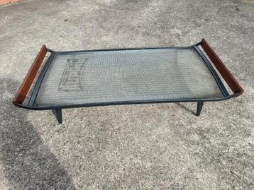 Vintage Cleopatra bed / daybed jaren 60 beschikbaar voor biedingen