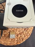 Gamecube pearl white te koop met 2 spelletjes, Games en Spelcomputers, Spelcomputers | Nintendo GameCube, Ophalen of Verzenden