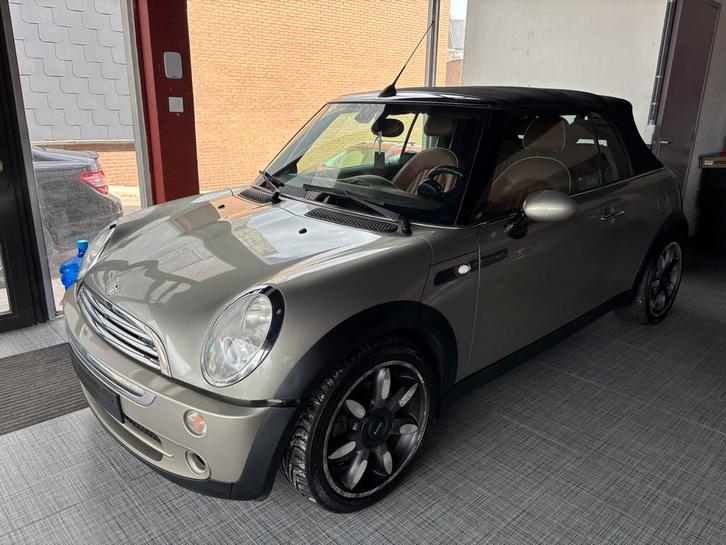 Mini Cooper cabrio »Sidewalk »cuir//clim//prete a immat, Auto's, Mini, Bedrijf, Cabrio, ABS, Airbags, Airconditioning, Bluetooth