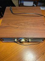 Retro platenspeler en radio ineen, Audio, Tv en Foto, Platenspelers, Ophalen, Zo goed als nieuw, Platenspeler