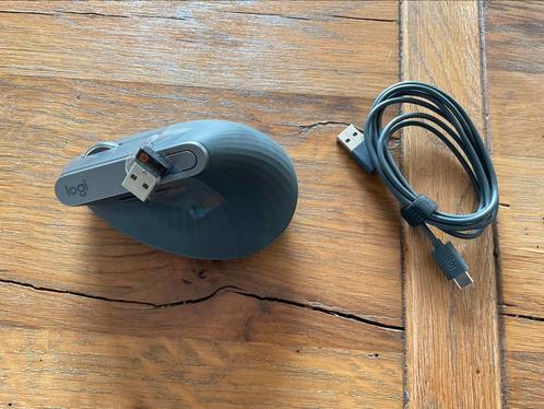 Souris sans fils Logitech, Computers en Software, Muizen, Zo goed als nieuw, Muis, Rechtshandig, Draadloos, Ergonomisch, Ophalen