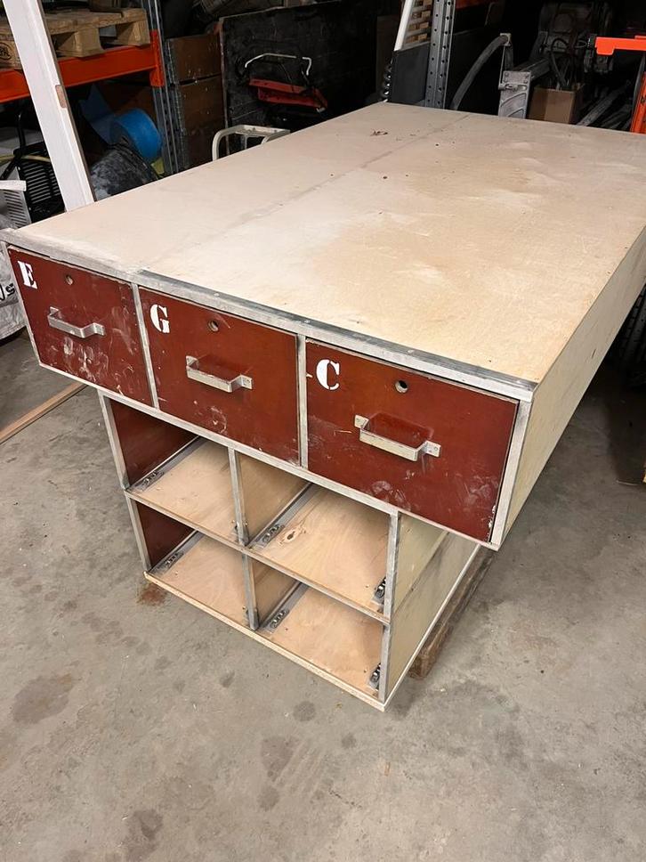 Vloerschuiven bus inrichting, Auto-onderdelen, Interieur en Bekleding, Ford, Gebruikt, Ophalen