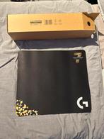 Logitech-muismat (7 jaar muis G502), Computers en Software, Ophalen of Verzenden, Zo goed als nieuw, Colompac