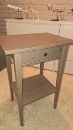 Table d'appoint, Maison & Meubles, Tables | Tables d'appoint, 55 à 75 cm, Enlèvement ou Envoi, Modern, Carré