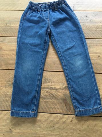 JBC, makkelijke blauwe jeans maat 116